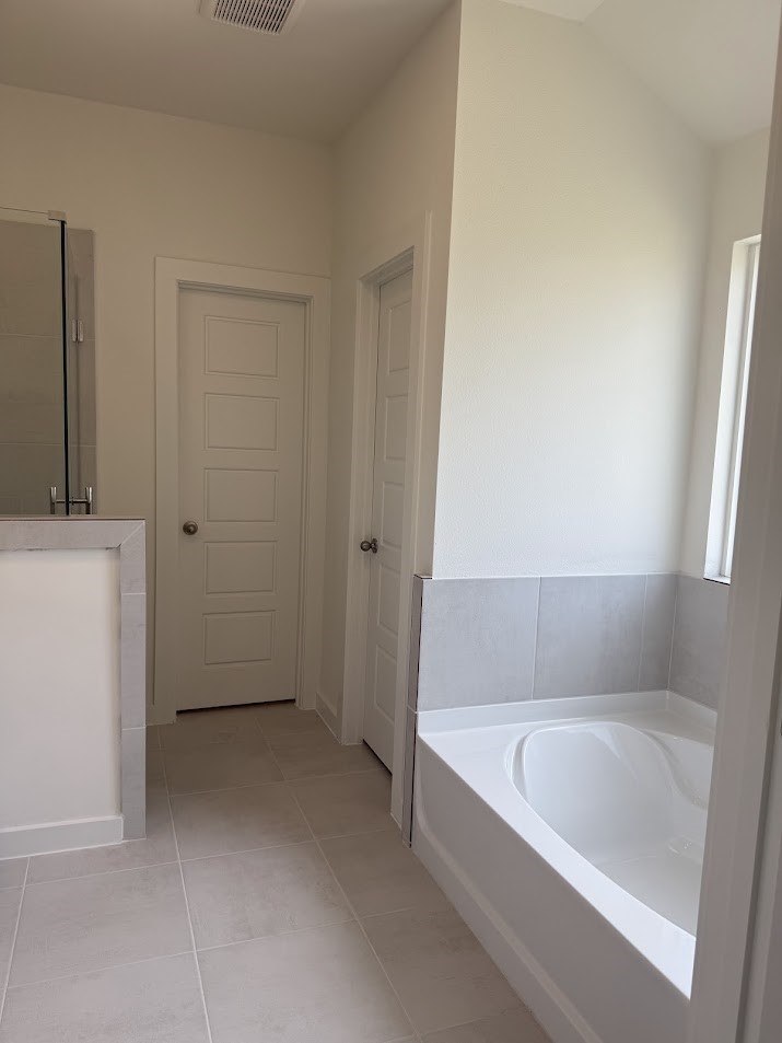 8319 Amber Summit Angleton, TX 77515 - Photo 4 of 6
