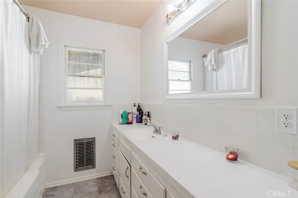$595,000 | 44632 Fern Avenue, Lancaster, CA 93534