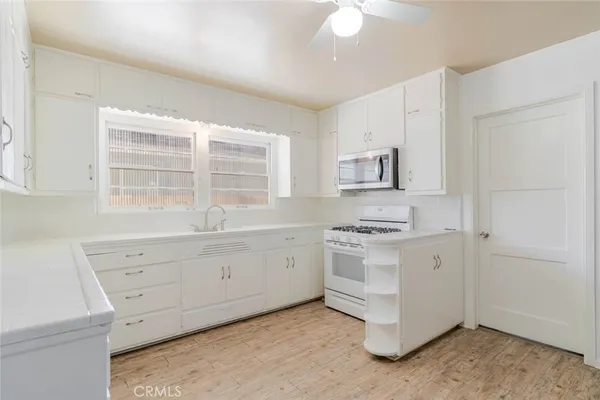 $595,000 | 44632 Fern Avenue, Lancaster, CA 93534