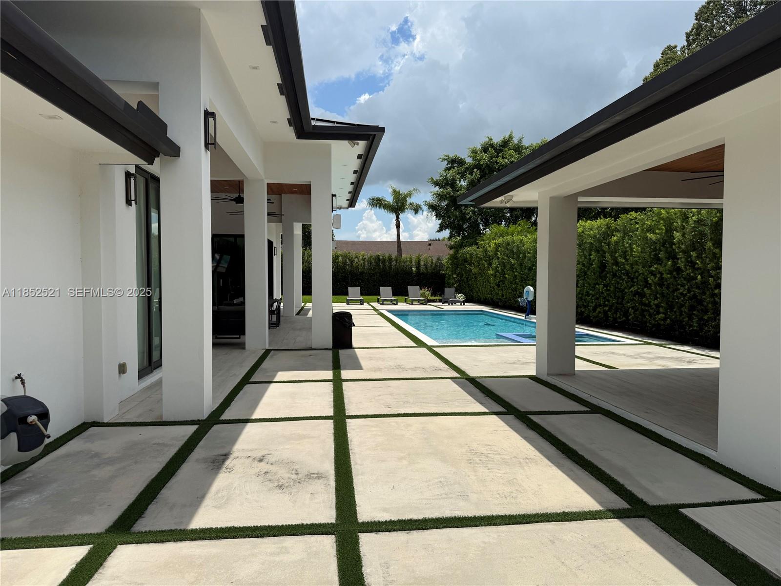 9600 Southwest 66th Street Miami, FL 33173 - Photo 55 of 56