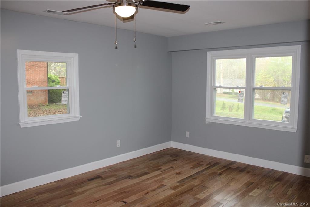 524 Settlemyre Road Morganton, NC 28655 - Photo 13 of 22 Gallery Image 13