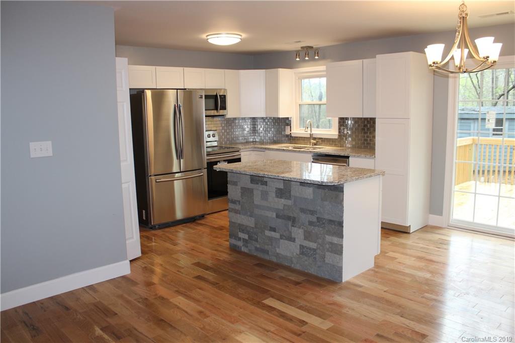 524 Settlemyre Road Morganton, NC 28655 - Photo 8 of 22 Gallery Image 8