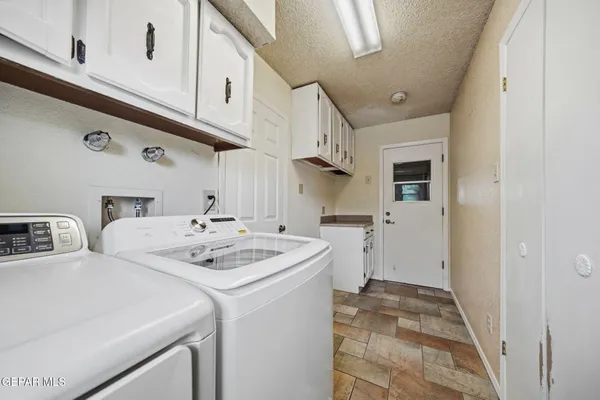 $358,000 | 4937 Vista Grande Circle, El Paso, TX 79922