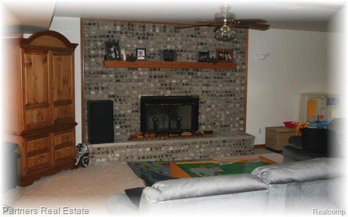 11095 Culver Road Brighton, MI 48114 - Photo 20 of 25 Natural FP in Walkout