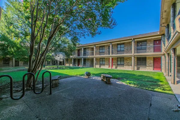 $126,000 | 1214 Baylor Avenue, Unit 205, Waco, TX 76706