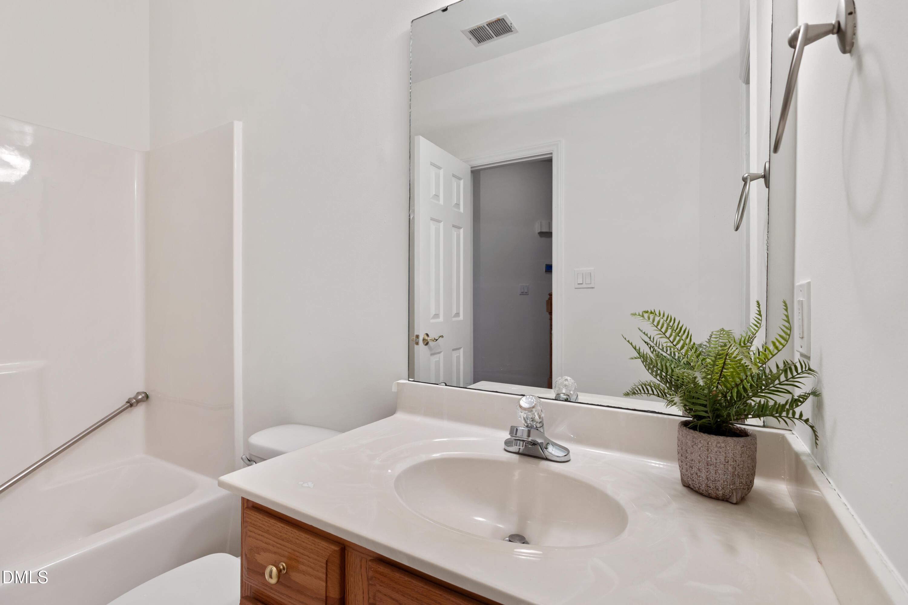 321 Seastone Street Raleigh, NC 27603 - Photo 20 of 40 CY1A4141