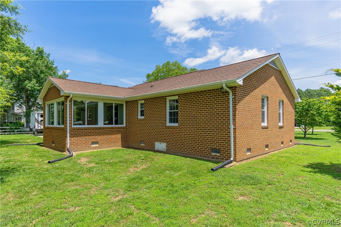 2855 Chelsea Road West Point, VA 23181 - Photo 3 of 33 Gallery Image 3
