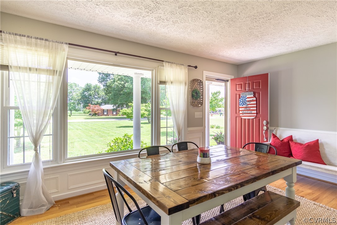 2855 Chelsea Road West Point, VA 23181 - Photo 9 of 33 Gallery Image 9