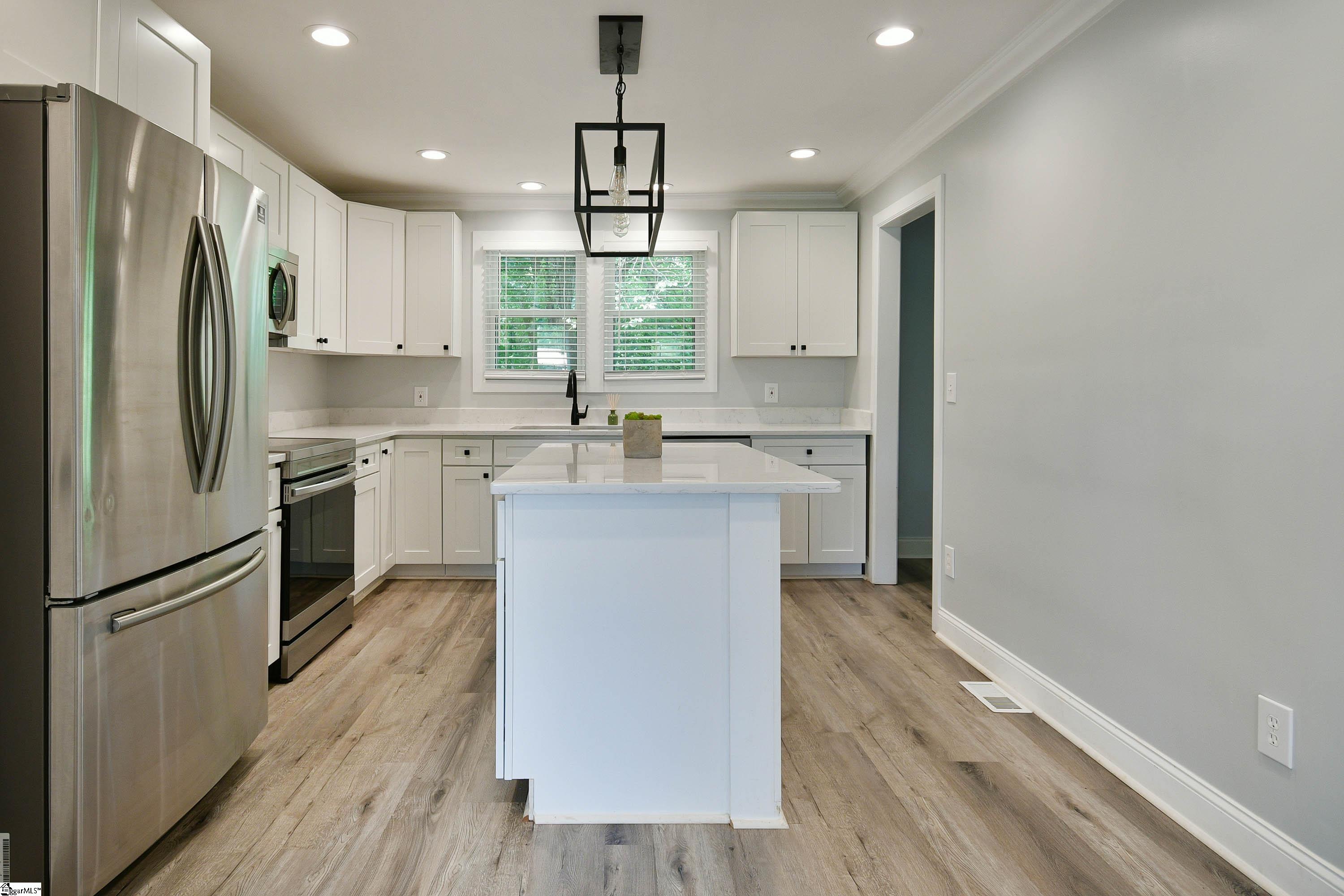 316 Blacksnake Road Pickens, SC 29671 - Photo 15 of 36