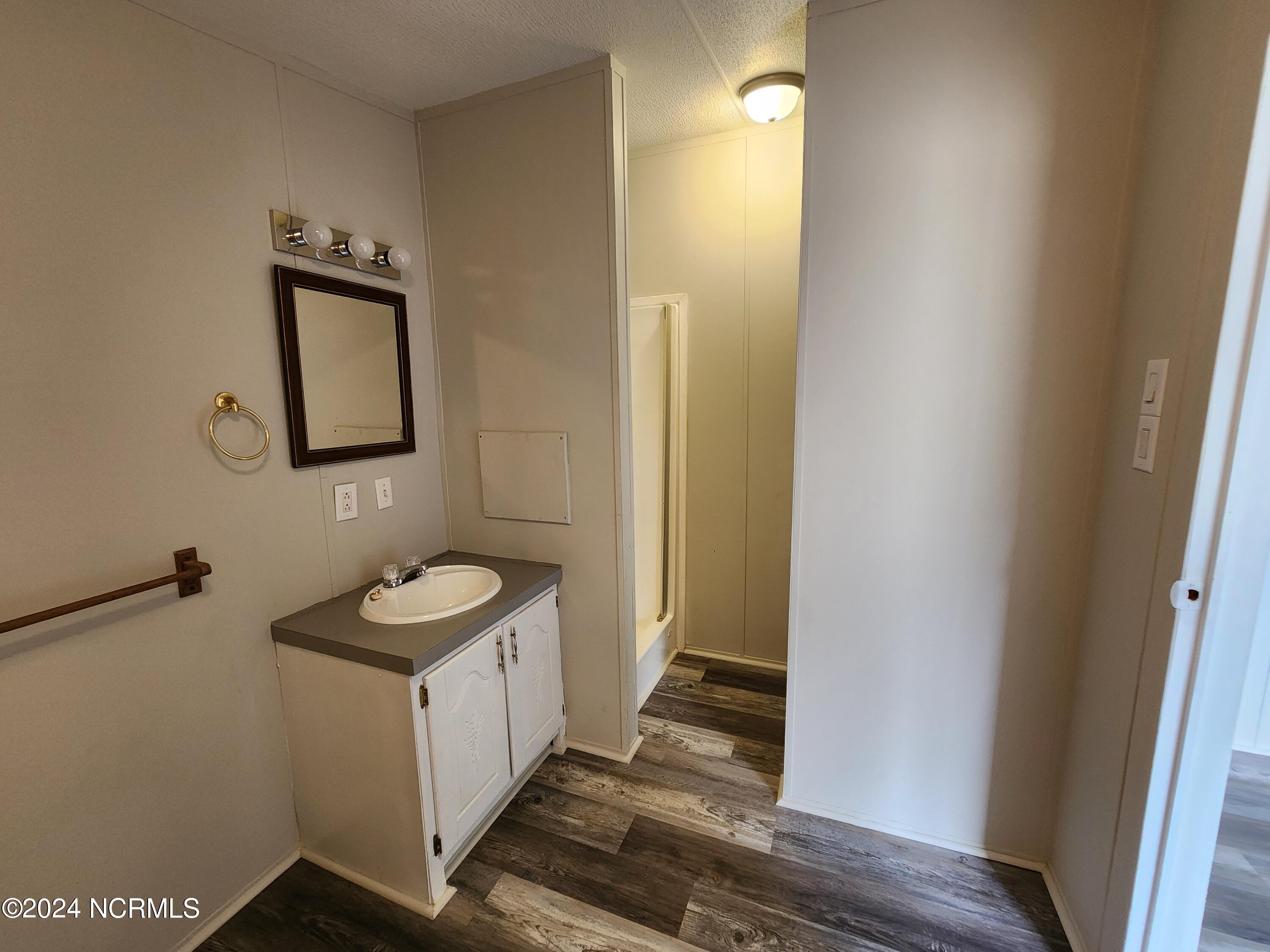 567 Davis Road Garland, NC 28441 - Photo 8 of 10 Primary bath