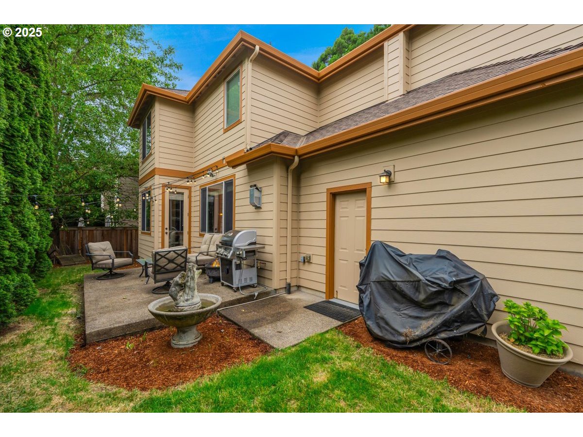 17544 Southwest Keystone Court Beaverton, OR 97007 - Photo 42 of 48 Gallery Image 42