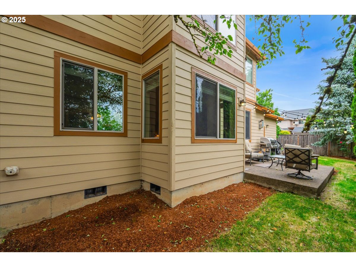 17544 Southwest Keystone Court Beaverton, OR 97007 - Photo 43 of 48 Gallery Image 43