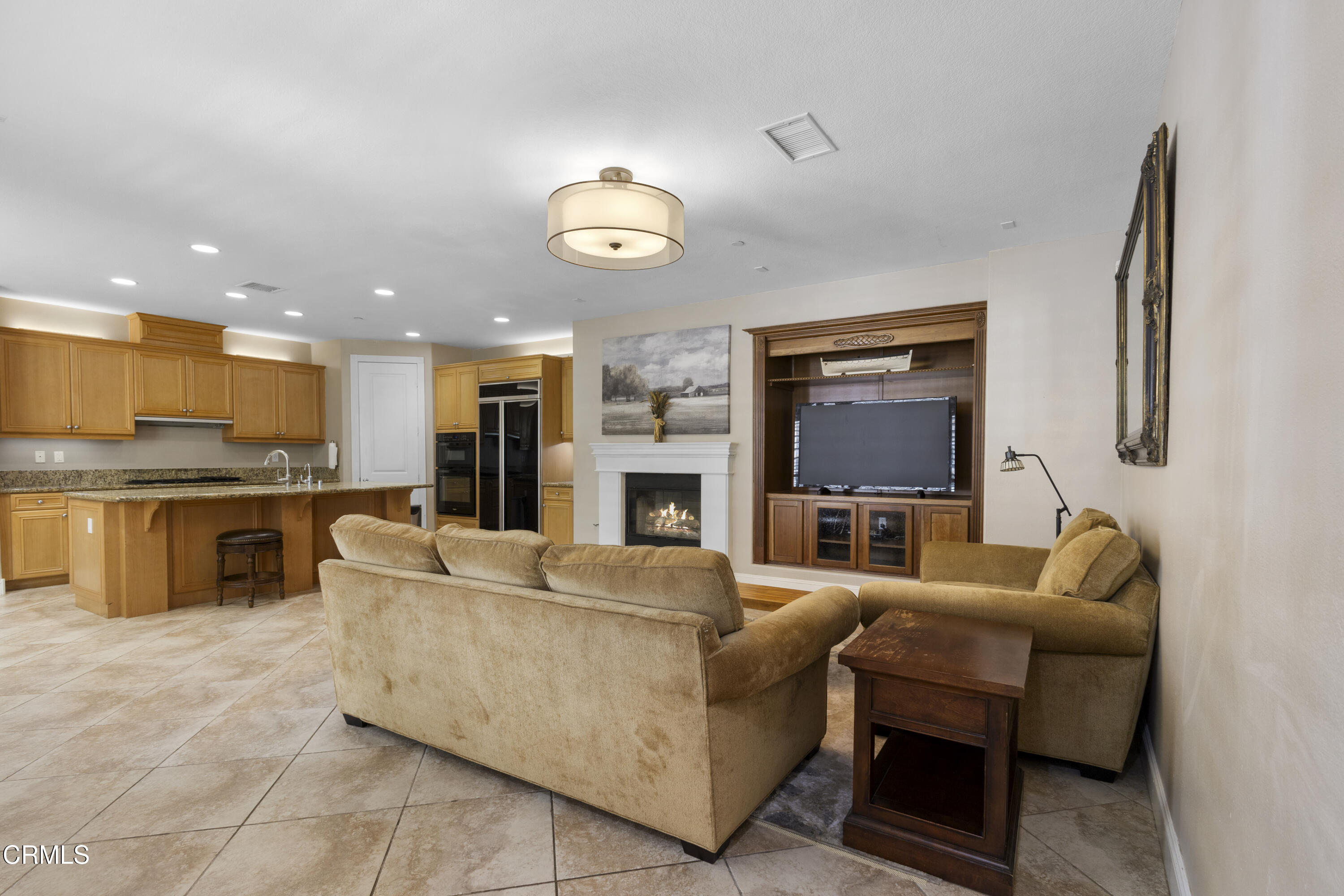 1315 Donegal Way Oxnard, CA 93035 - Photo 15 of 48 IMG_0941