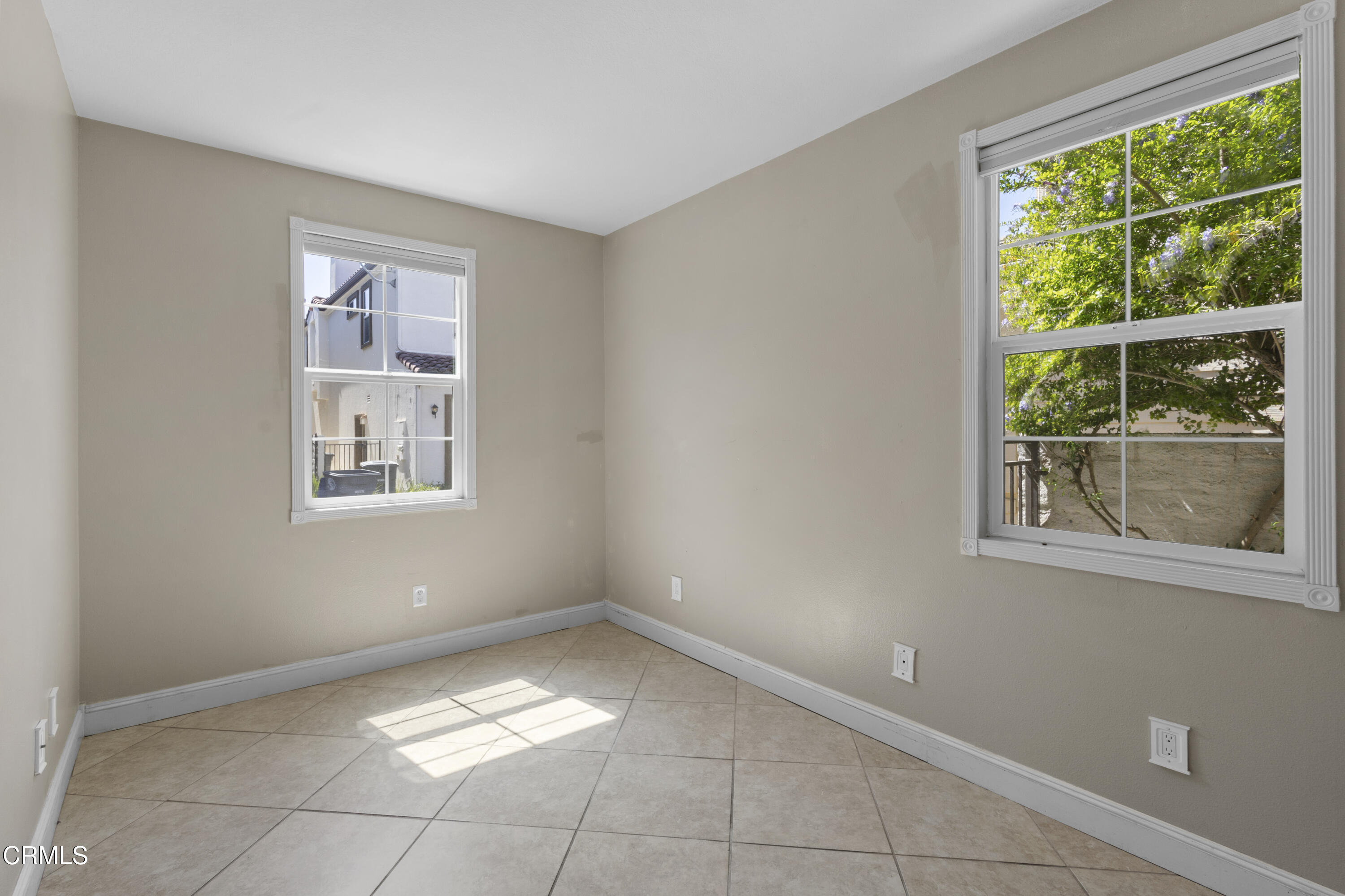 1315 Donegal Way Oxnard, CA 93035 - Photo 21 of 48 IMG_0953