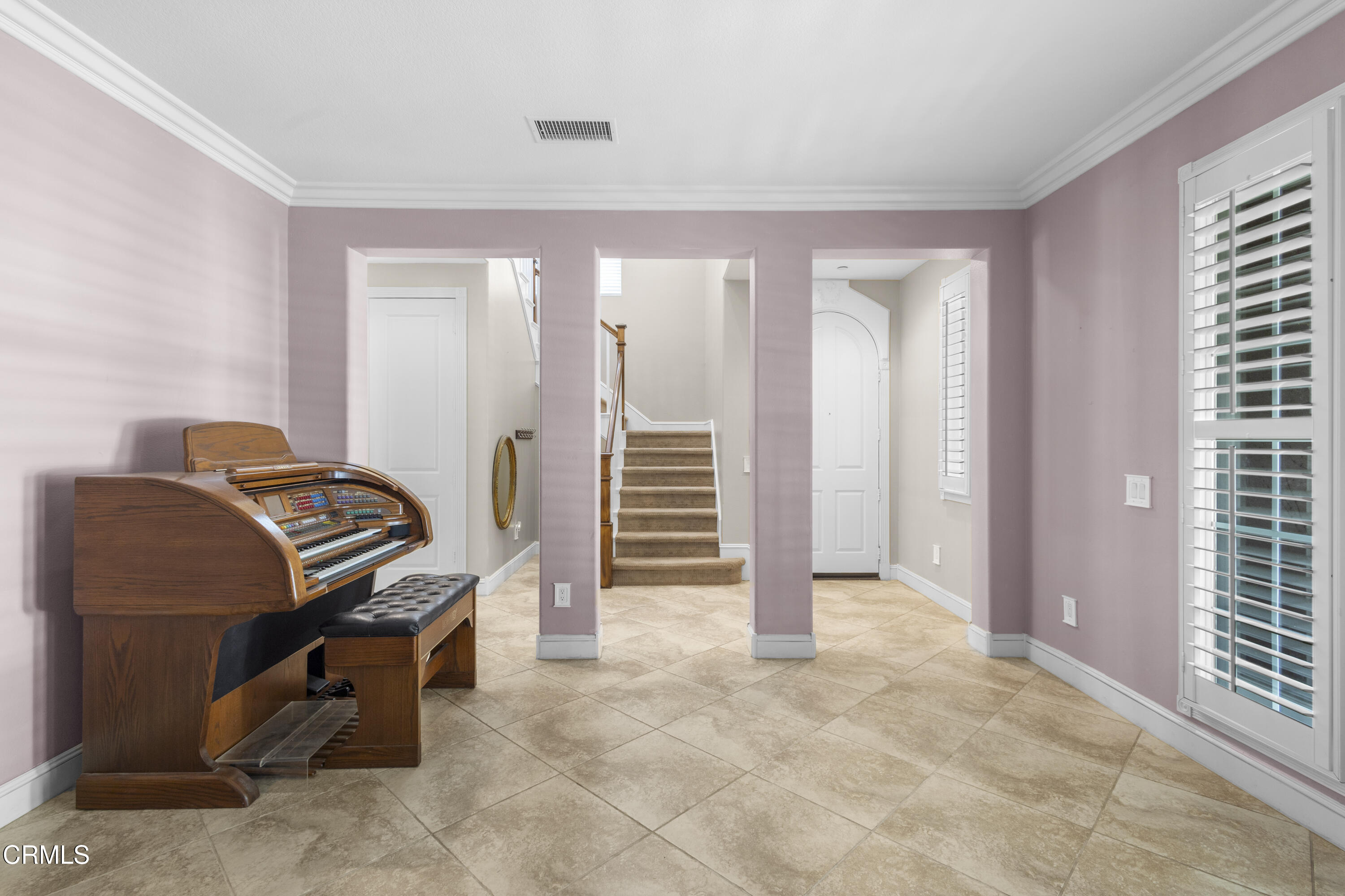 1315 Donegal Way Oxnard, CA 93035 - Photo 8 of 48 IMG_0902