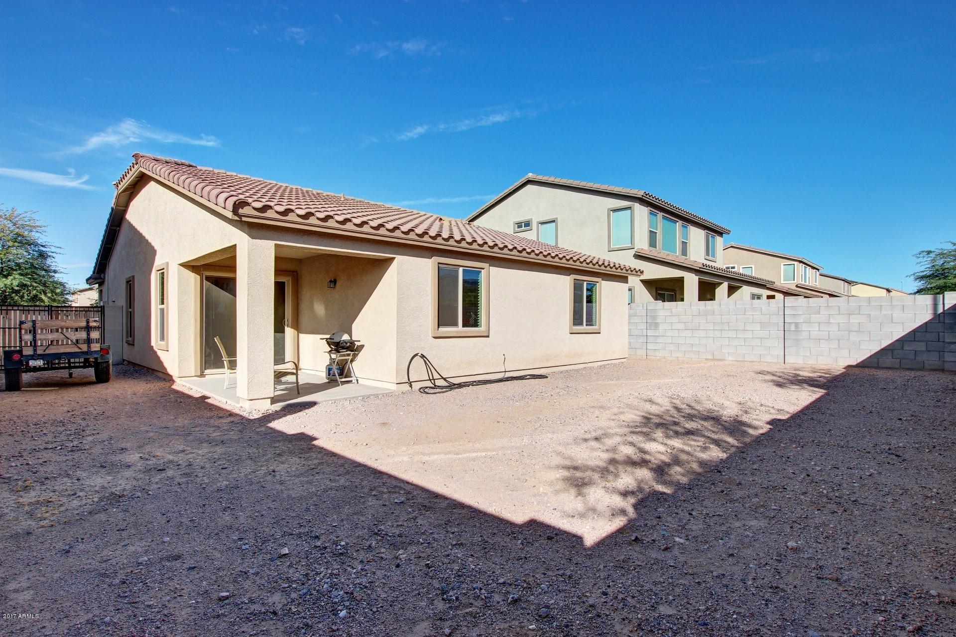 2565 South Conestoga Road Apache Junction, AZ 85119 - Photo 19 of 24 Cozy Patio