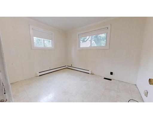 212 Dalton Road Chelmsford, MA 01824 - Photo 14 of 22 Gallery Image 14