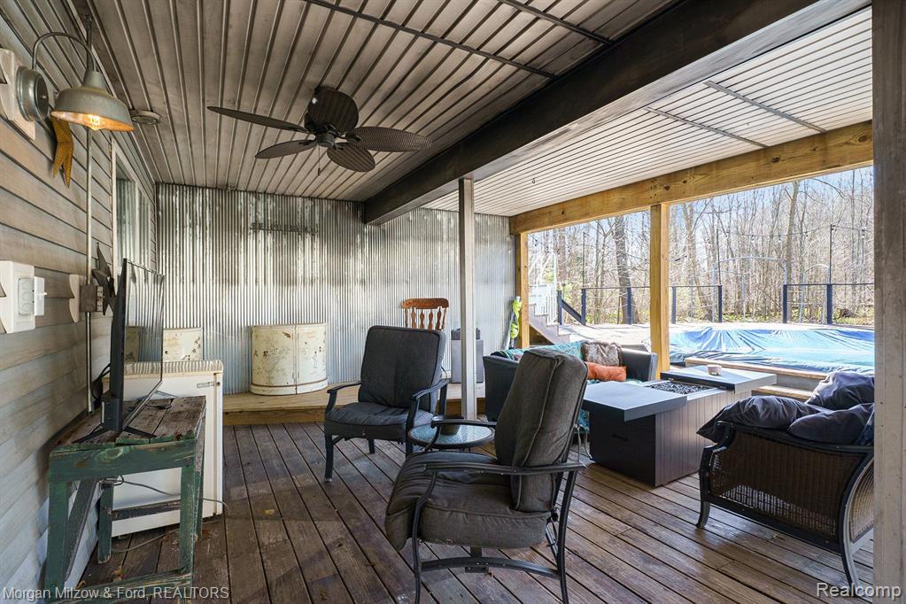 12190 County Line Road Ortonville, MI 48462 - Photo 37 of 48 Gallery Image 37