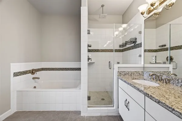 $2,350 | 4208 Old Spanish Trail, Houston, TX 77021