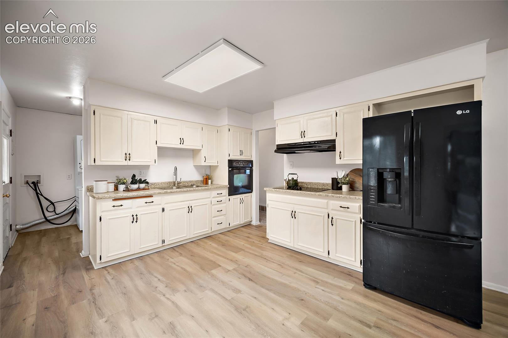 1507 North Chelton Road Colorado Springs, CO 80909 - Photo 4 of 34 Gallery Image 4
