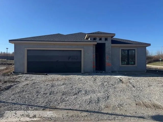 $499,900 | 9736 North Montclair Avenue, Kansas City, MO 64154