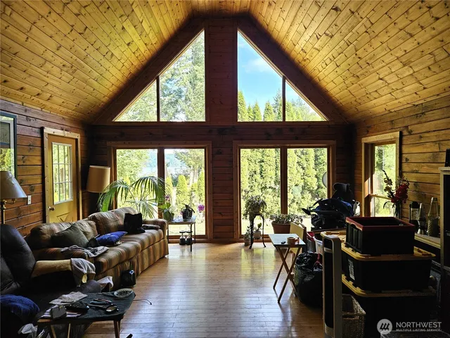 $648,000 | 14091 O Halleran Place Southeast, Olalla, WA 98359