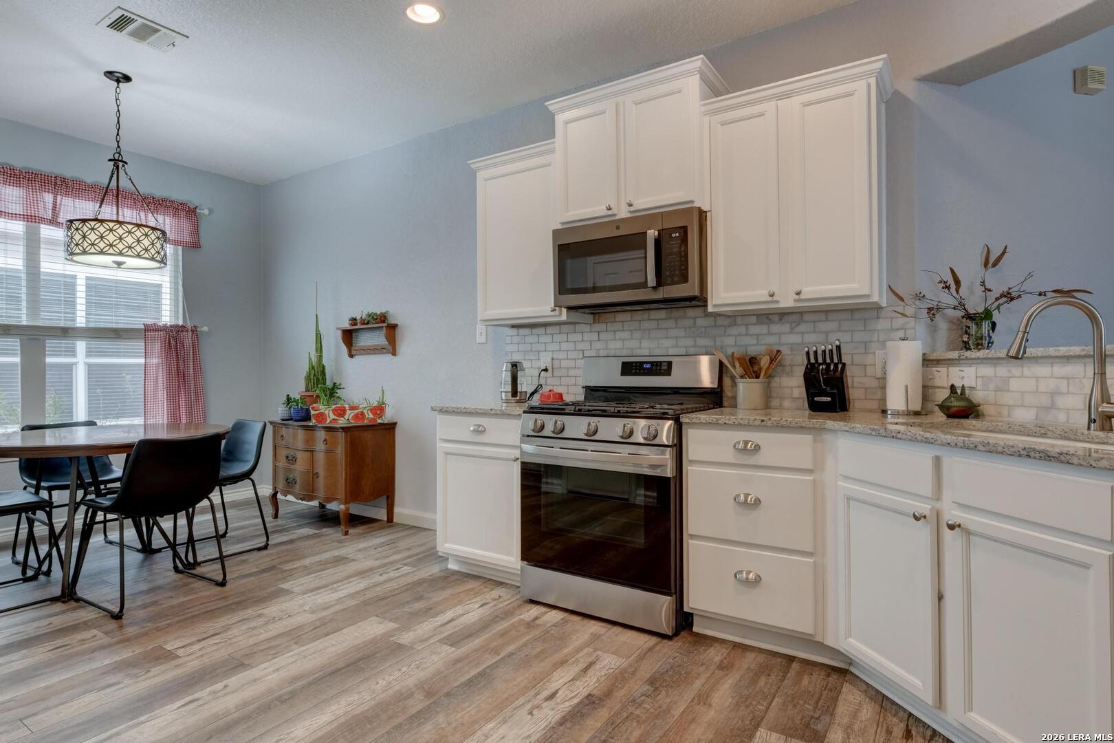 9431 Red Stable Road San Antonio, TX 78254 - Photo 8 of 27