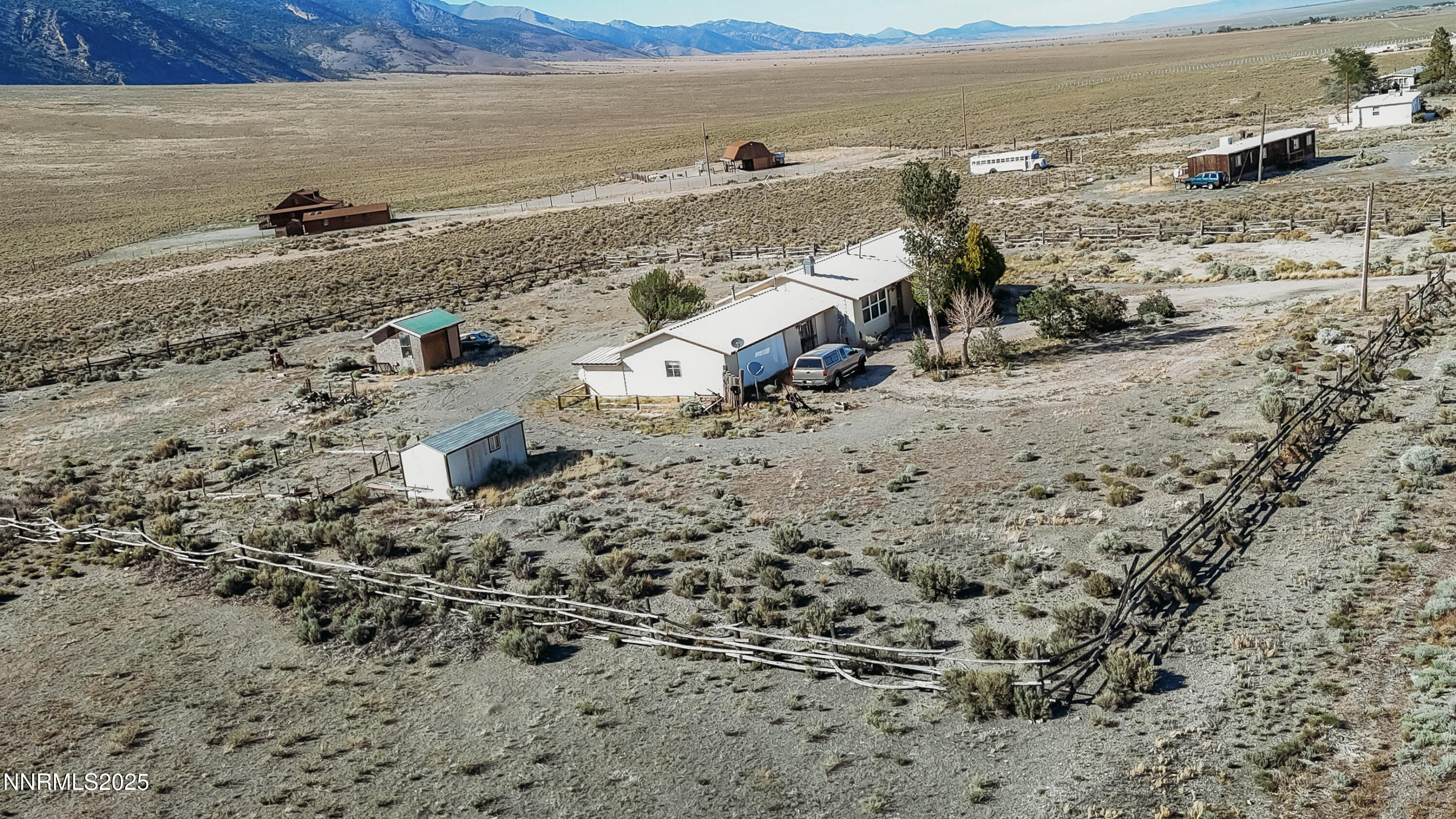 316 Toiyabe Road Kingston, NV 89310 - Photo 2 of 32 a view of beach and ocean