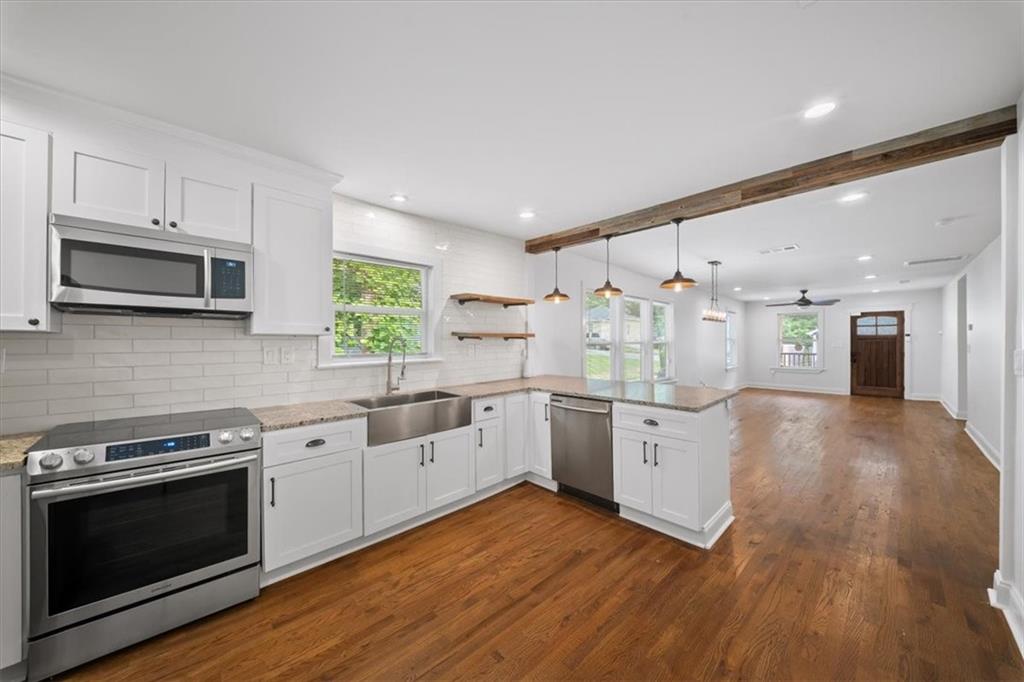 1060 Regent Street Southwest Atlanta, GA 30310 - Photo 3 of 39