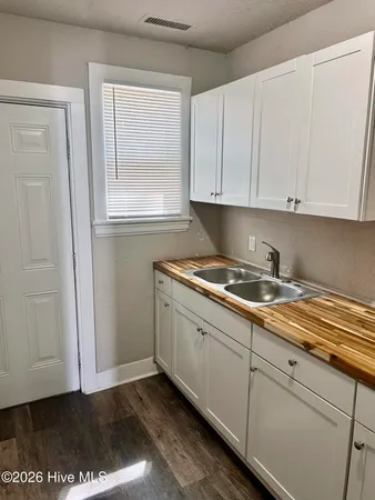 $925 | 700 Ann Street, Unit 15, Rockingham, NC 28379