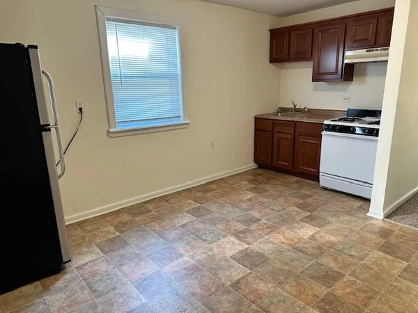 $1,475 | 2332 West Eastwood Avenue, Unit 2, Chicago, IL 60625