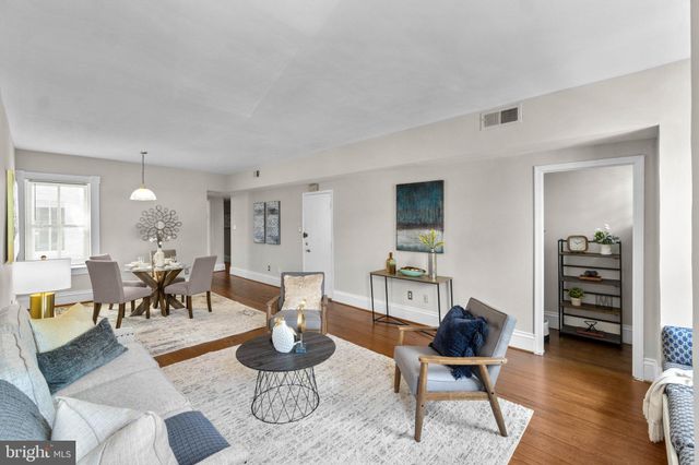 $719,900 | 3008 R Street Northwest, Unit 2, Washington, DC 20007