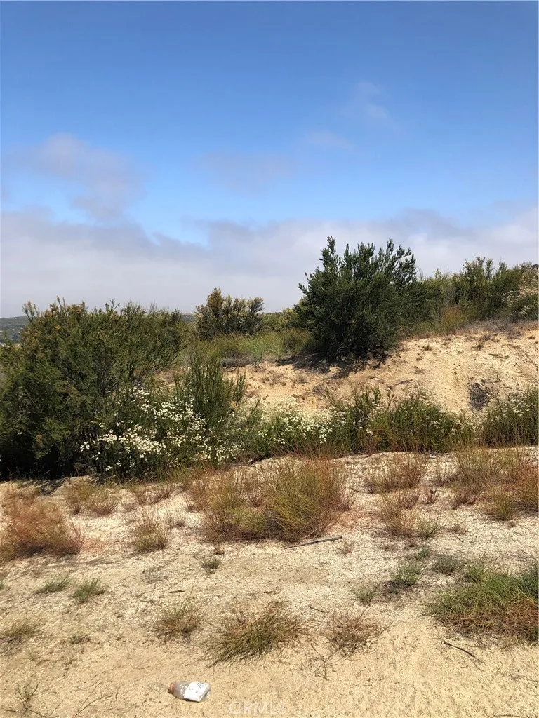 58 Madera Street Hemet, CA 92544 - Photo 4 of 5 a view of lake