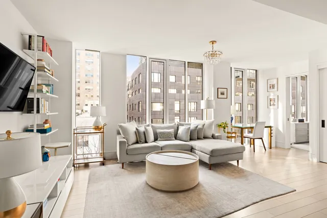 $2,750,000 | 146 Church Street, Unit 8 | TriBeCa