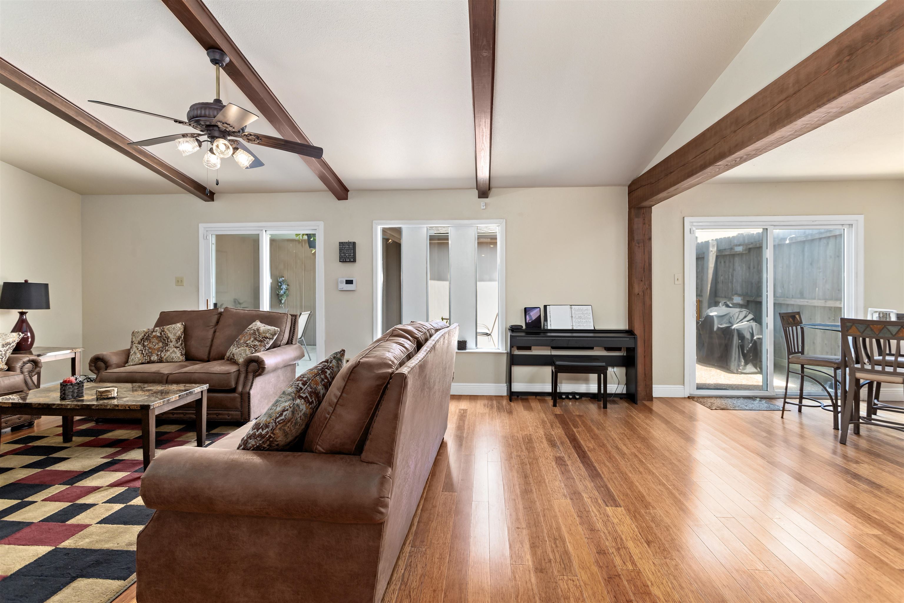 387 Georgetown Street Beaumont, TX 77707 - Photo 8 of 28