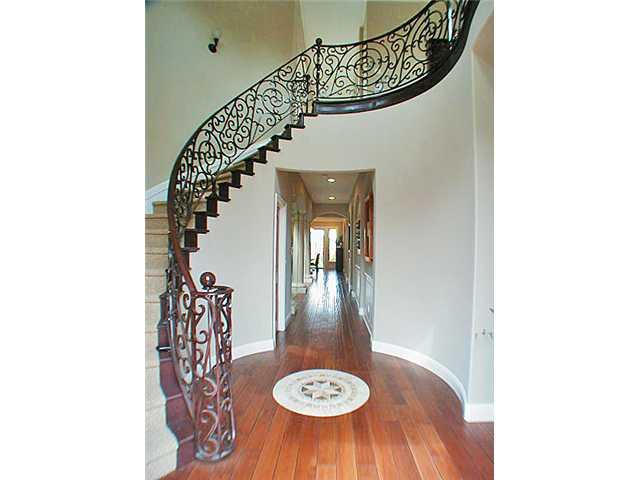 2498 Pinewood Street Del Mar, CA 92014 - Photo 3 of 20