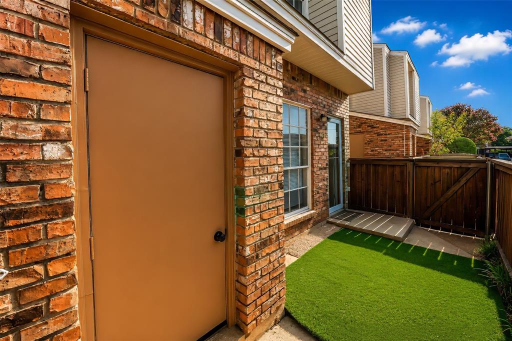 12921 Abrams Road, Unit 403 Dallas, TX 75243 - Photo 23 of 30