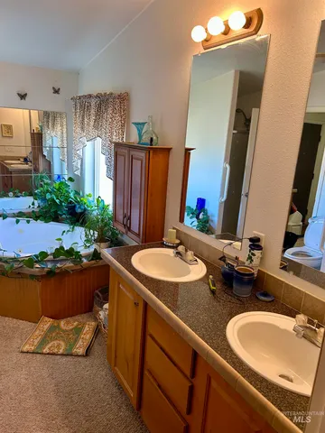 $265,000 | 1510 Idaho Street, Jordan Valley, OR 97910