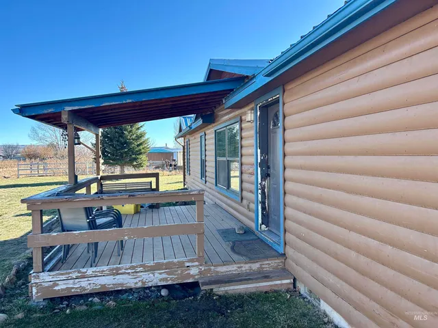 $265,000 | 1510 Idaho Street, Jordan Valley, OR 97910