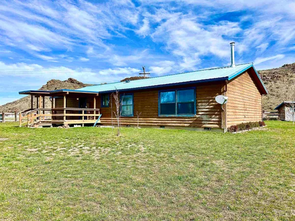 $265,000 | 1510 Idaho Street, Jordan Valley, OR 97910