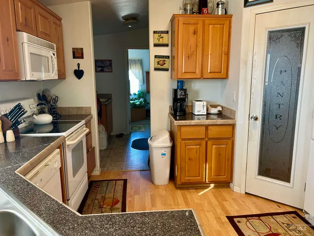 $265,000 | 1510 Idaho Street, Jordan Valley, OR 97910