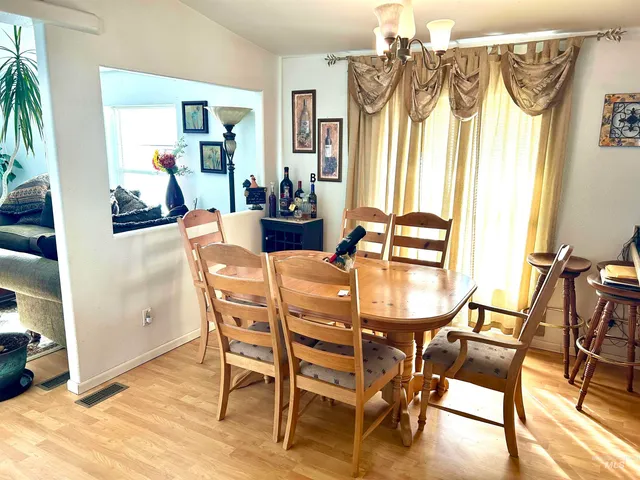 $265,000 | 1510 Idaho Street, Jordan Valley, OR 97910