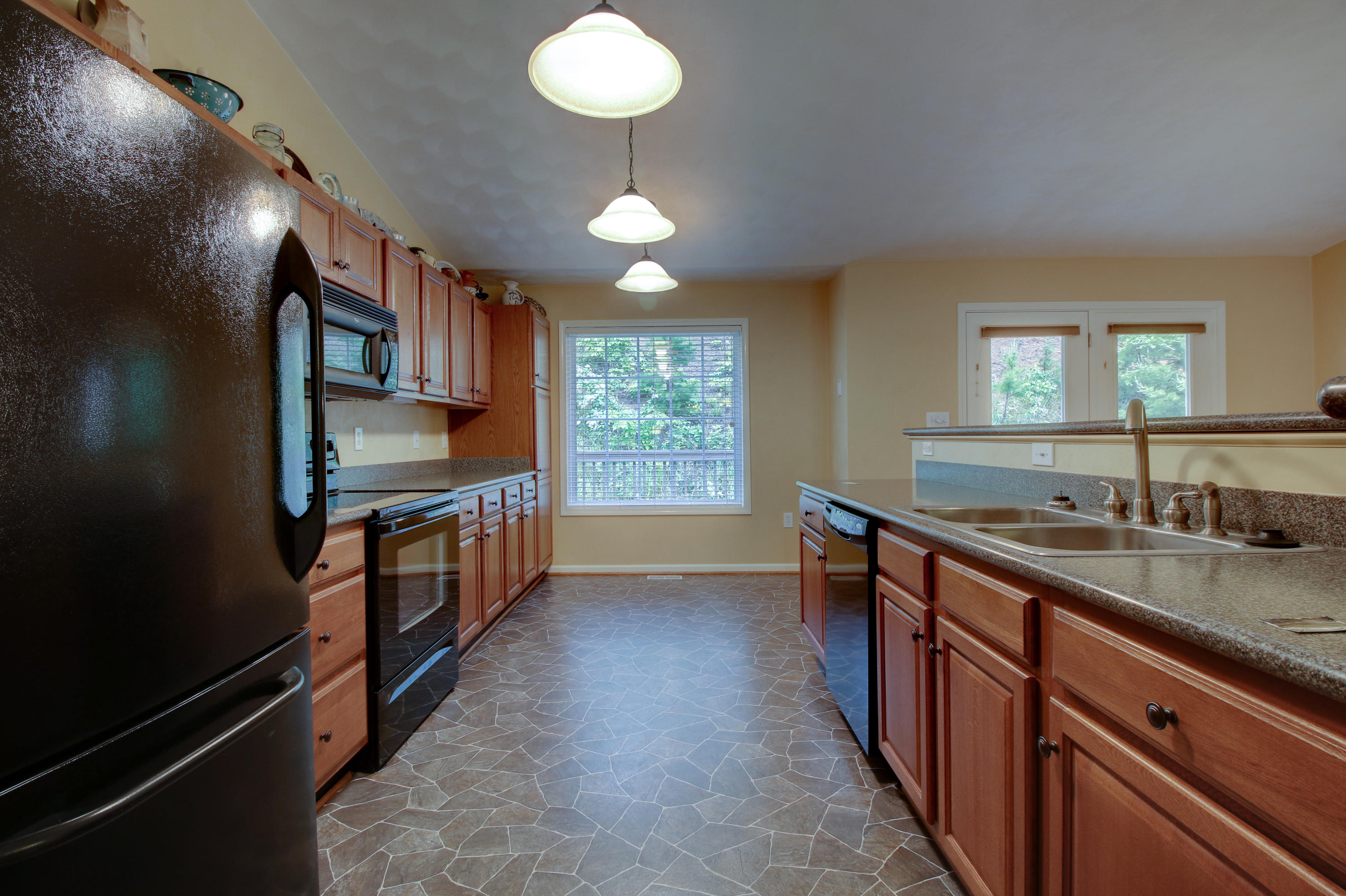 4173 Daugherty Road Salem, VA 24153 - Photo 12 of 34 _MG_6348_49_50