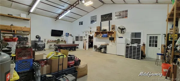 $699,900 | 25266 H Hwy Highway, Lincoln, MO 65338