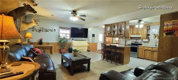 $699,900 | 25266 H Hwy Highway, Lincoln, MO 65338