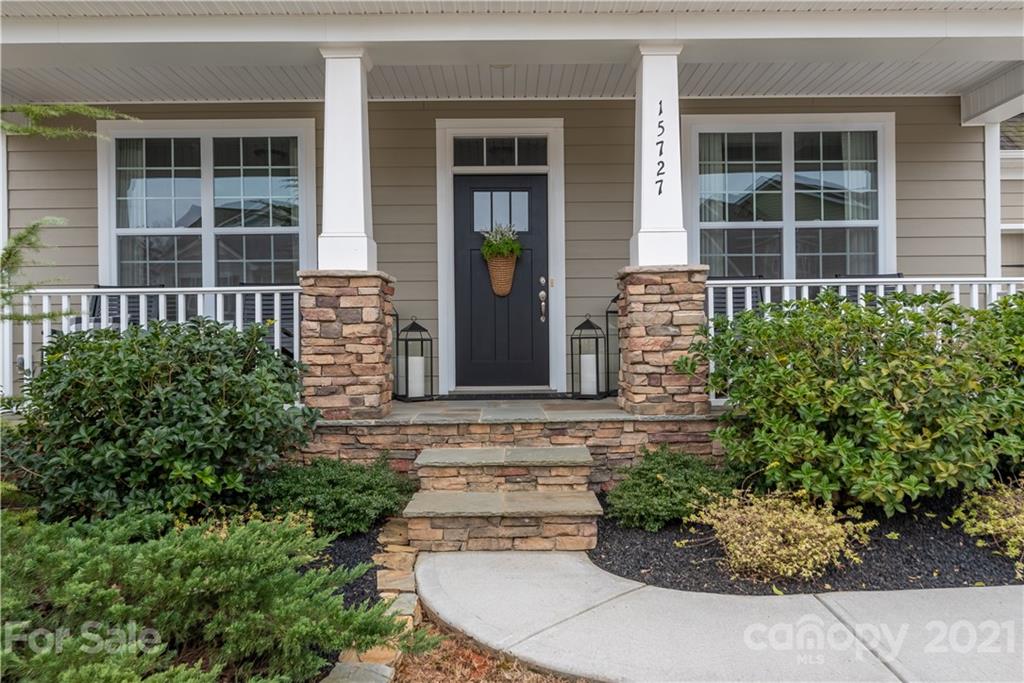 15727 Foreleigh Road Huntersville, NC 28078 - Photo 4 of 42 Gallery Image 4
