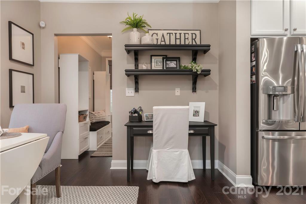 15727 Foreleigh Road Huntersville, NC 28078 - Photo 7 of 42 Gallery Image 7