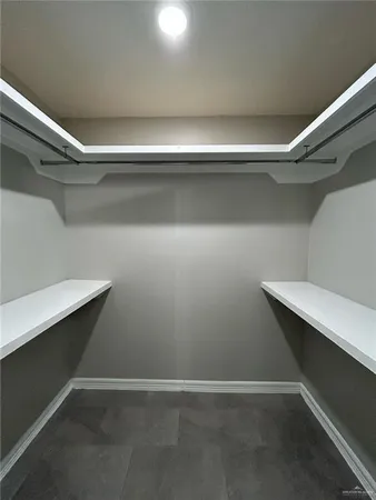 $1,100 | 2222 Multi National, Unit C, Harlingen, TX 78550