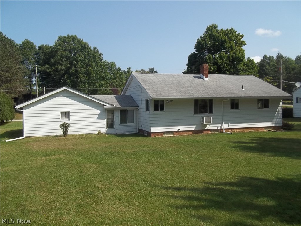 386 Meadowlane Road Independence, OH 44131 - Photo 2 of 12