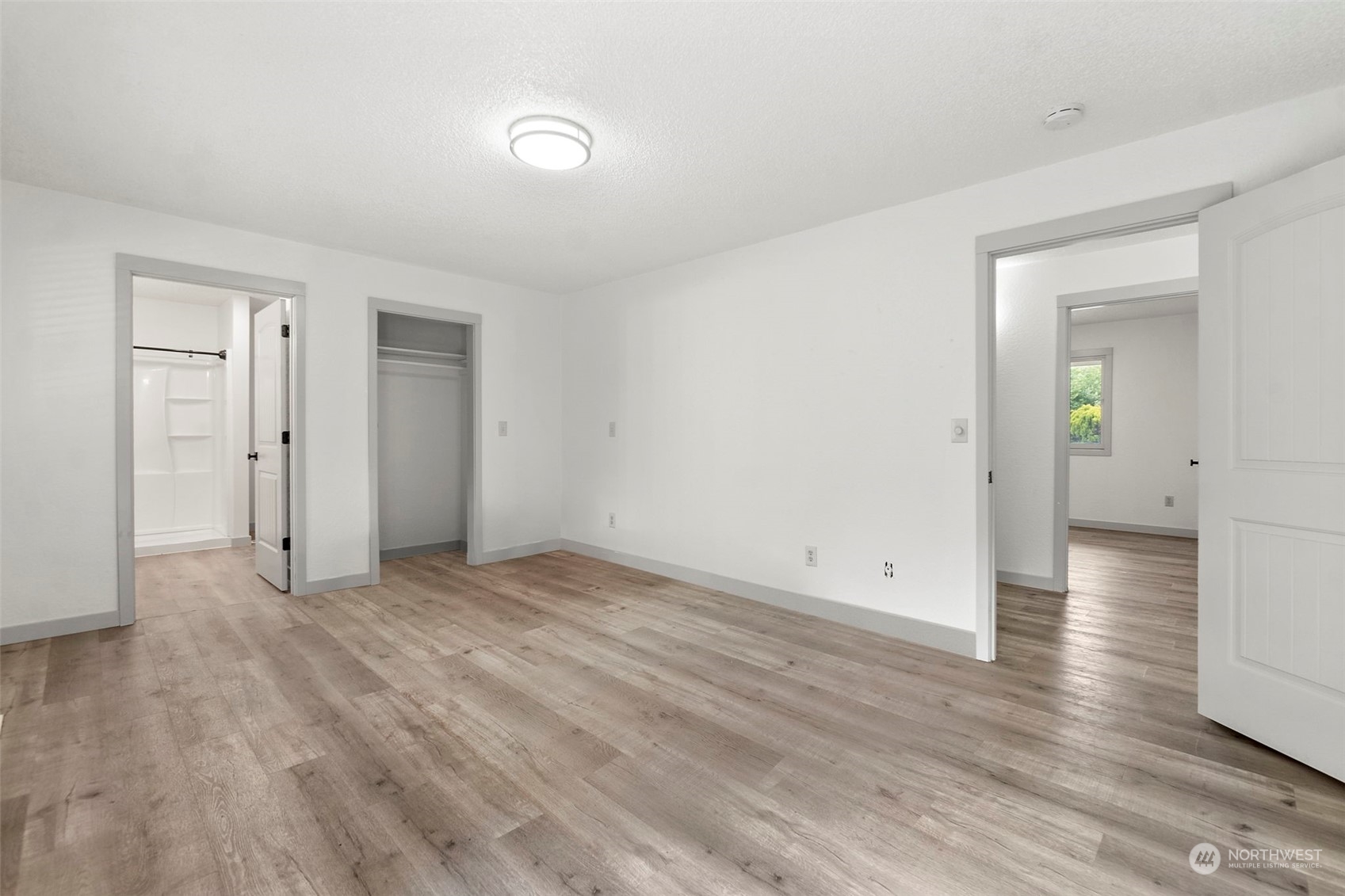 215 Ocean Beach Road Hoquiam, WA 98550 - Photo 14 of 40 Gallery Image 14
